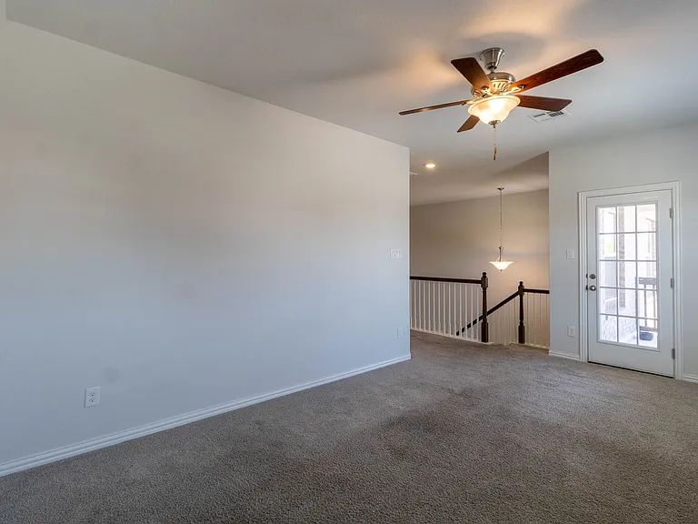 19337 Pilton Dr — Photo 27