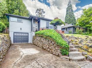 2404 N Sumner St, Portland, OR 97217