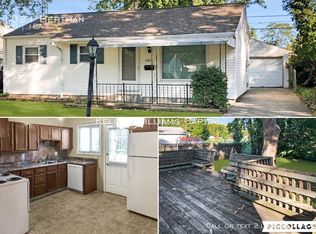 1821 E Bertman Ave, Springfield, IL 62702