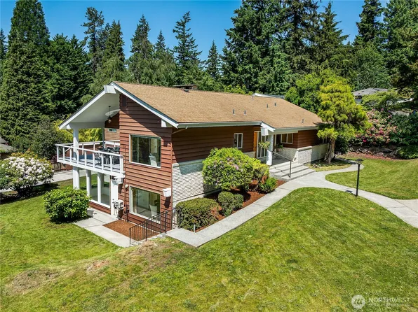 18609 41st Place NE, Lake Forest Park, WA 98155