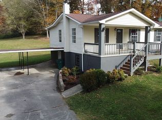 8104 Harmon Rd, Powell, TN 37849