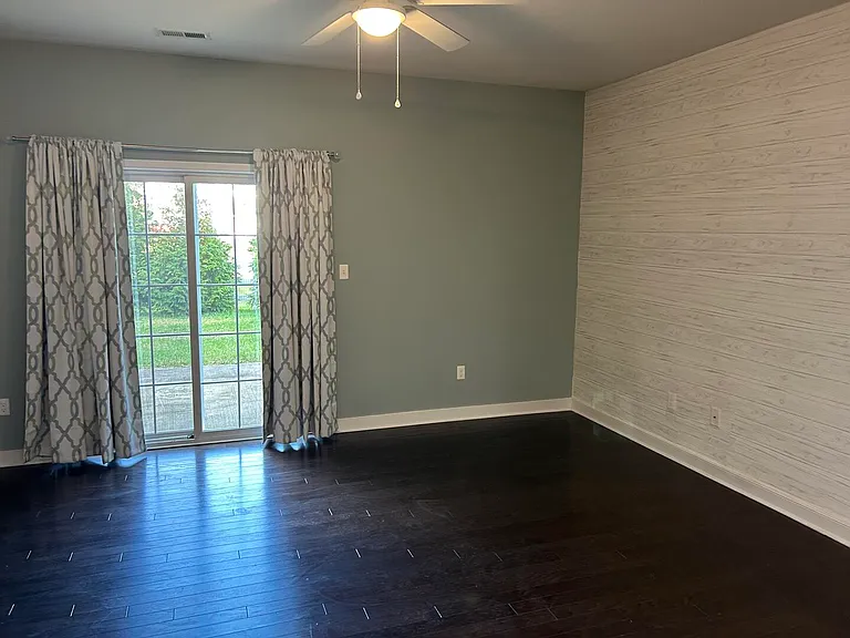 295 Mingo Way — Photo 4