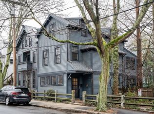 138 Pleasant St #138, Cambridge, MA 02139