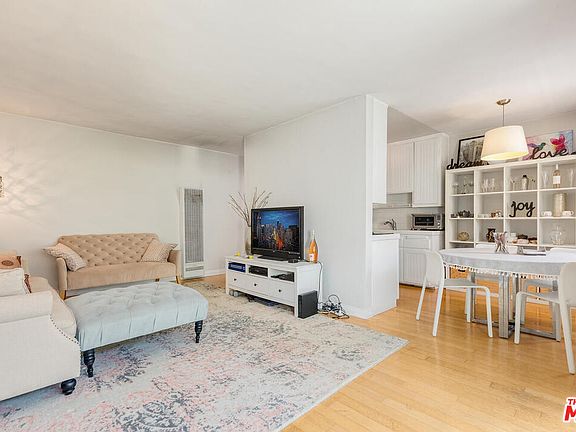 2nd image of 610 Strand St Unit 14