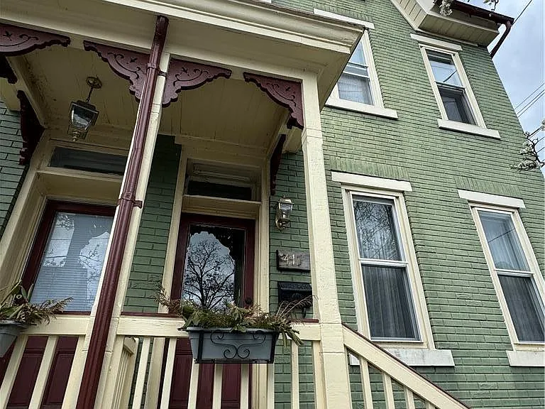 417 Linden St — Photo 4