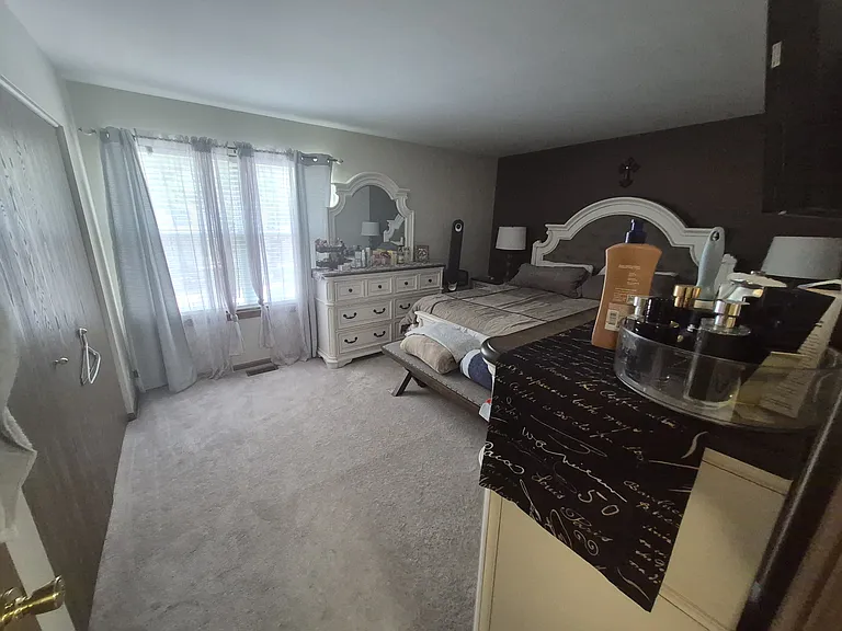 200 Port Royal Cir — Photo 16
