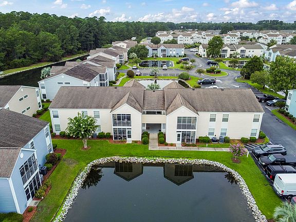 4th image of 2225 Clearwater Dr. #2225-B