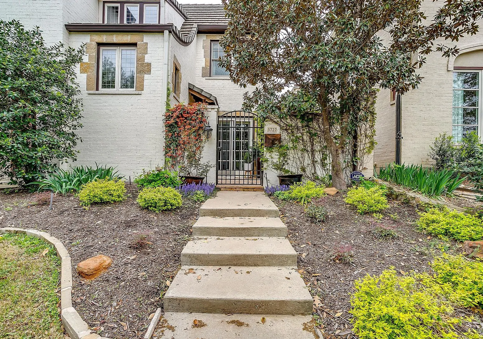 Charming English Tudor Townhome in Highly Sought-After Monticello- 2 Bed, 2.5 Bath- 76107 — Photo 1