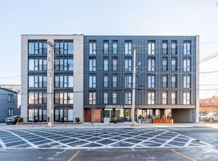 5684 West St #210, Halifax, NS B3K1H7