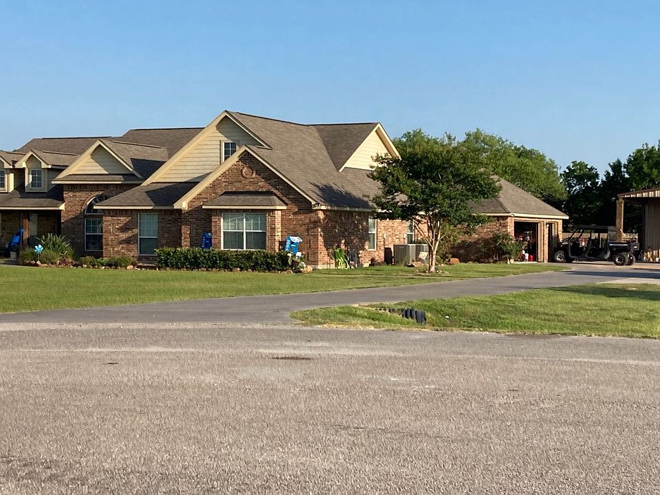 2nd image of 4426 Landon Ln