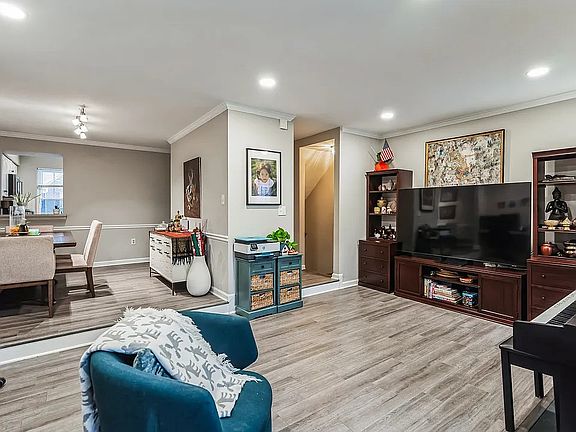 4th image of 2134 Hutchison Grove Ct