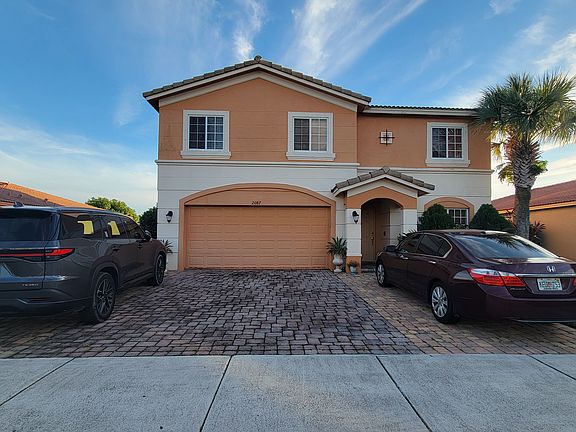 2nd image of 2087 SW Newport Isles Blvd