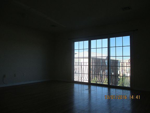 4th image of 14 Seabury Ct #3