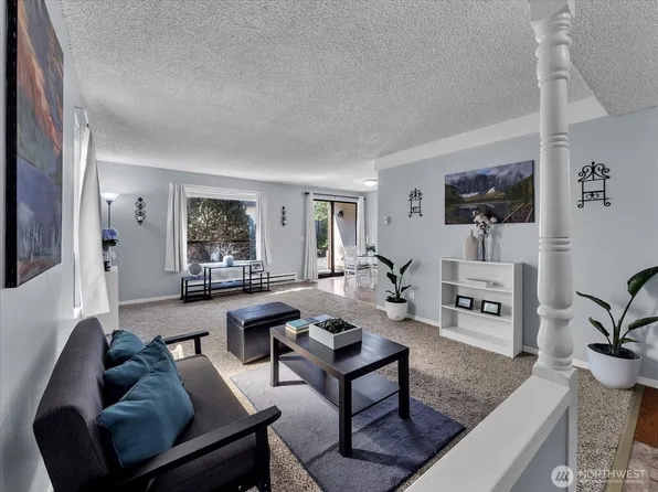 10210 SE 239th Street #6, Kent, WA 98031