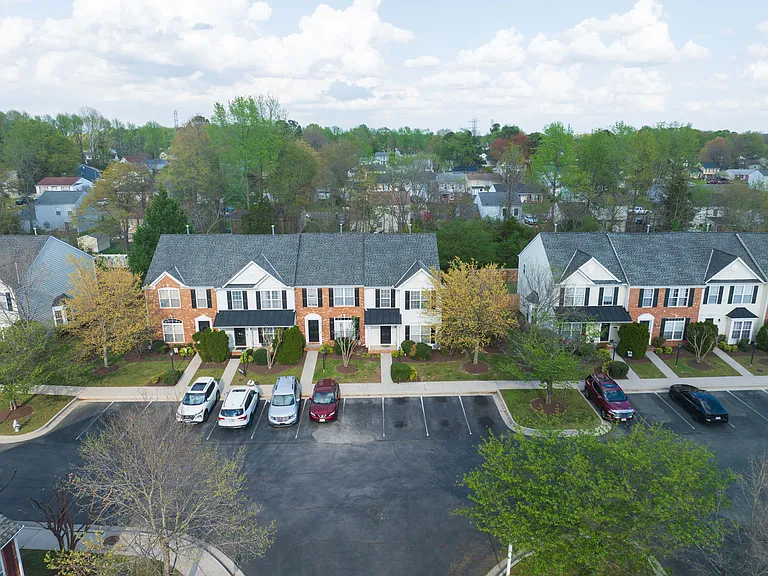 3850 Dominion Townes Cir — Photo 48