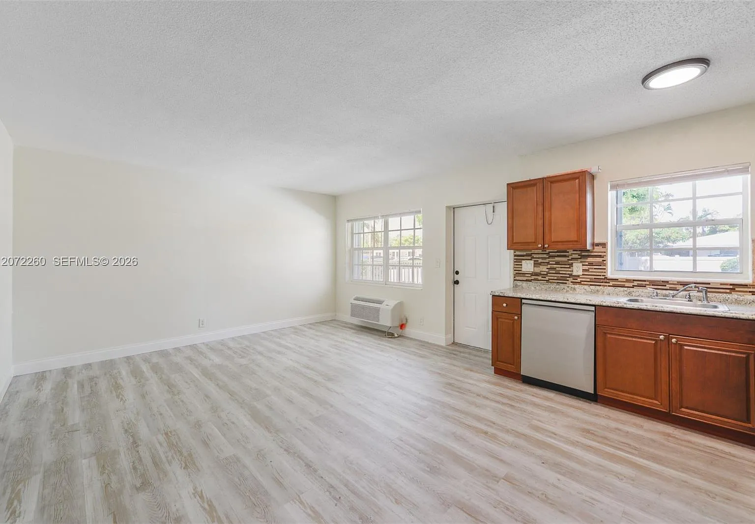 Coral Ridge Add — Photo 3
