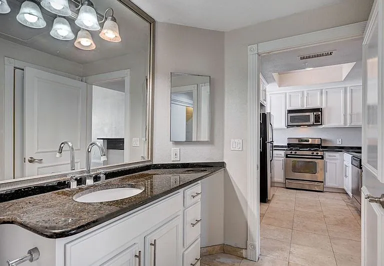 260 E Flamingo Rd #416-1 — Photo 42