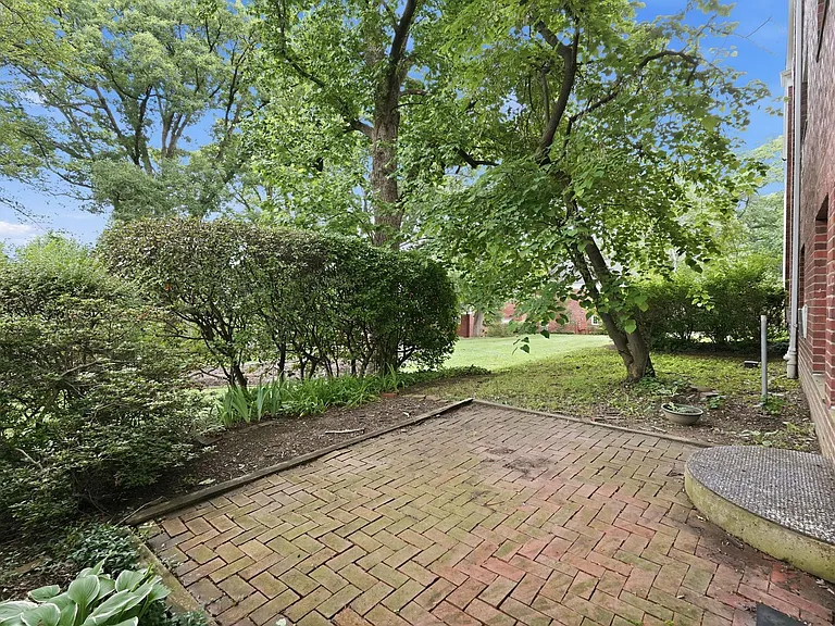 3727 Lyons Ln — Photo 18