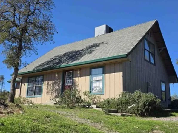 24191 Shirley Dr, Bella Vista, CA 96008