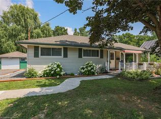 1954 Grayson Ave, Fort Erie, ON L2A5M4