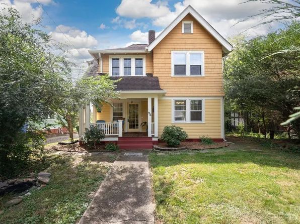 96 Pearson Dr, Asheville, NC 28801