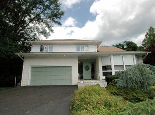 66R Mechanic St, Millburn, NJ 07041