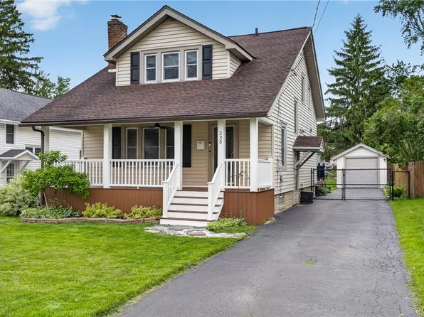 235 Homecroft Rd, Syracuse, NY 13206