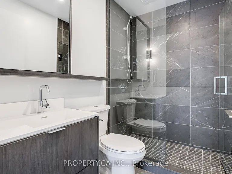 6 Greenbriar Rd #106 — Photo 30