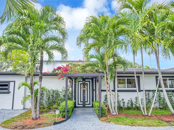 6401 SW 62nd Ter, South Miami, FL 33143
