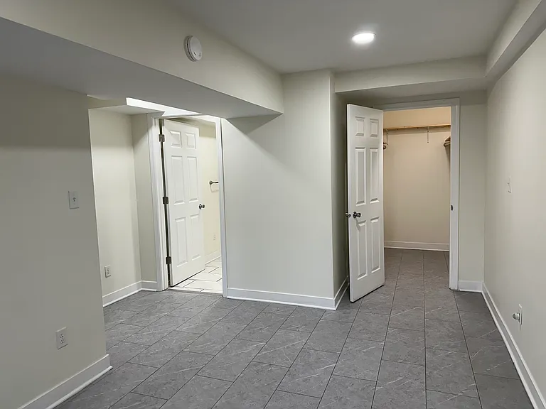5956 Linton Ln — Photo 23