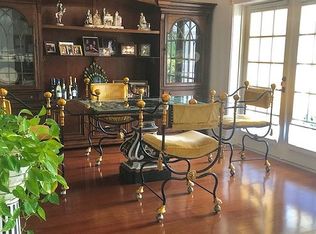 6672 Trail Blvd, Naples, FL 34108