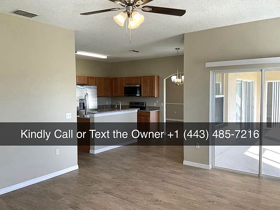 2nd image of 464 Tamarind Parke Ln
