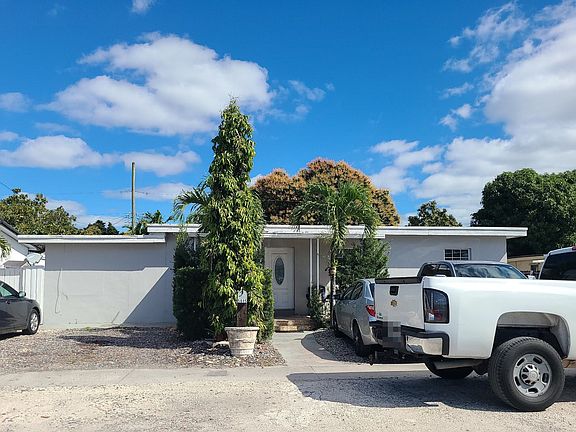 2nd image of 5095 E 8th Ln