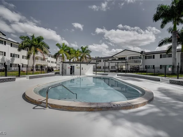 3706 Broadway APT 2, Fort Myers, FL 33901