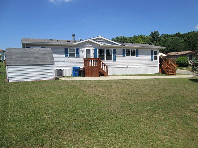 1st image of 75 Churchill Dr