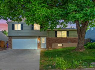 9080 W Bellwood Pl, Denver, CO 80123
