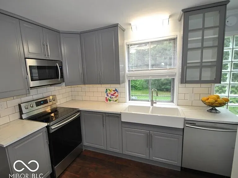 1220 Oak Ridge Dr — Photo 6