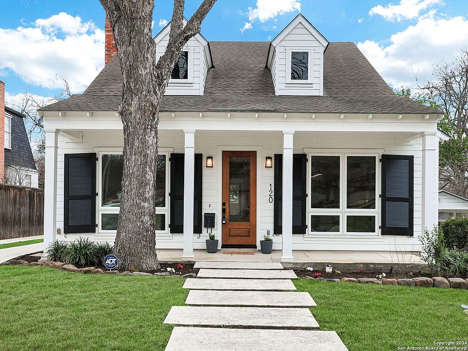 1st image of 120 COLLEGE BLVD