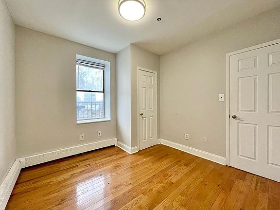 4th image of 205 Monticello Ave APT 16