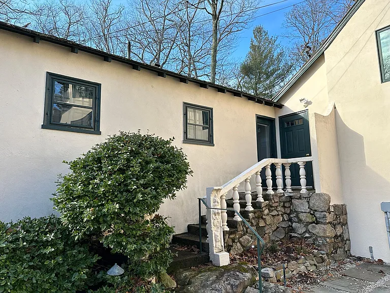 30 Atlantic Ave #A — Photo 8