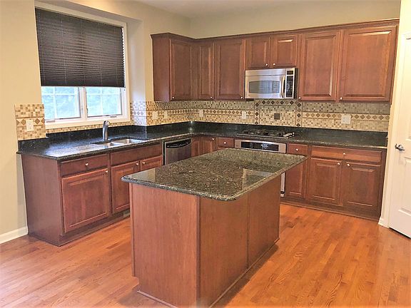 4th image of 1180 Legacy Ct
