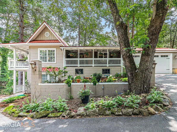 416 Electric Ave, Mountain City, GA 30562