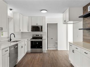 8707 N Lydia Ave, Kansas City, MO 64155