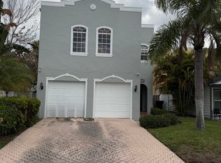 2653 W Platt St, Tampa, FL 33609