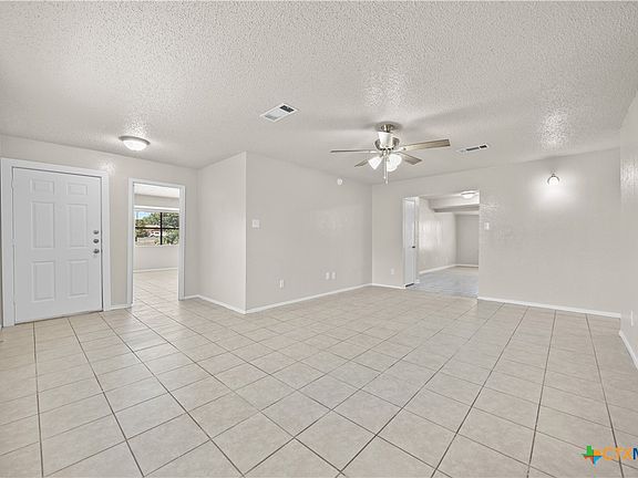 5th image of 2602 Boyd Ave