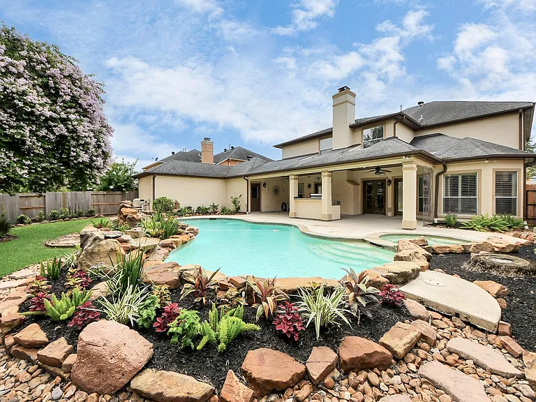 14207 Jade Cove Dr — Photo 41