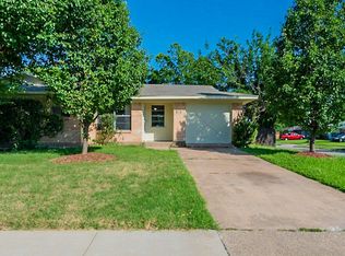 1302 Richard St, Mesquite, TX 75149