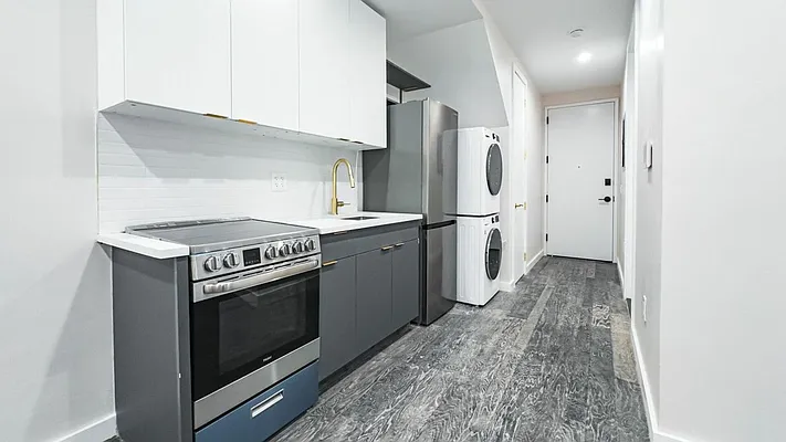 Rented by Jankos Group LLC | media 3