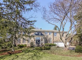 201 Bonnie Brae Rd, Hinsdale, IL 60521