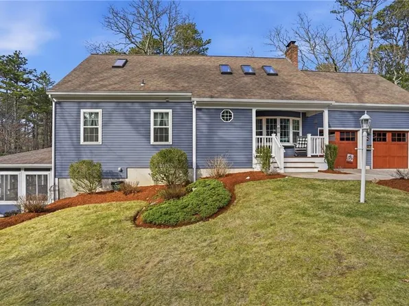 479 Gravelly Hill Rd, South Kingstown, RI 02879